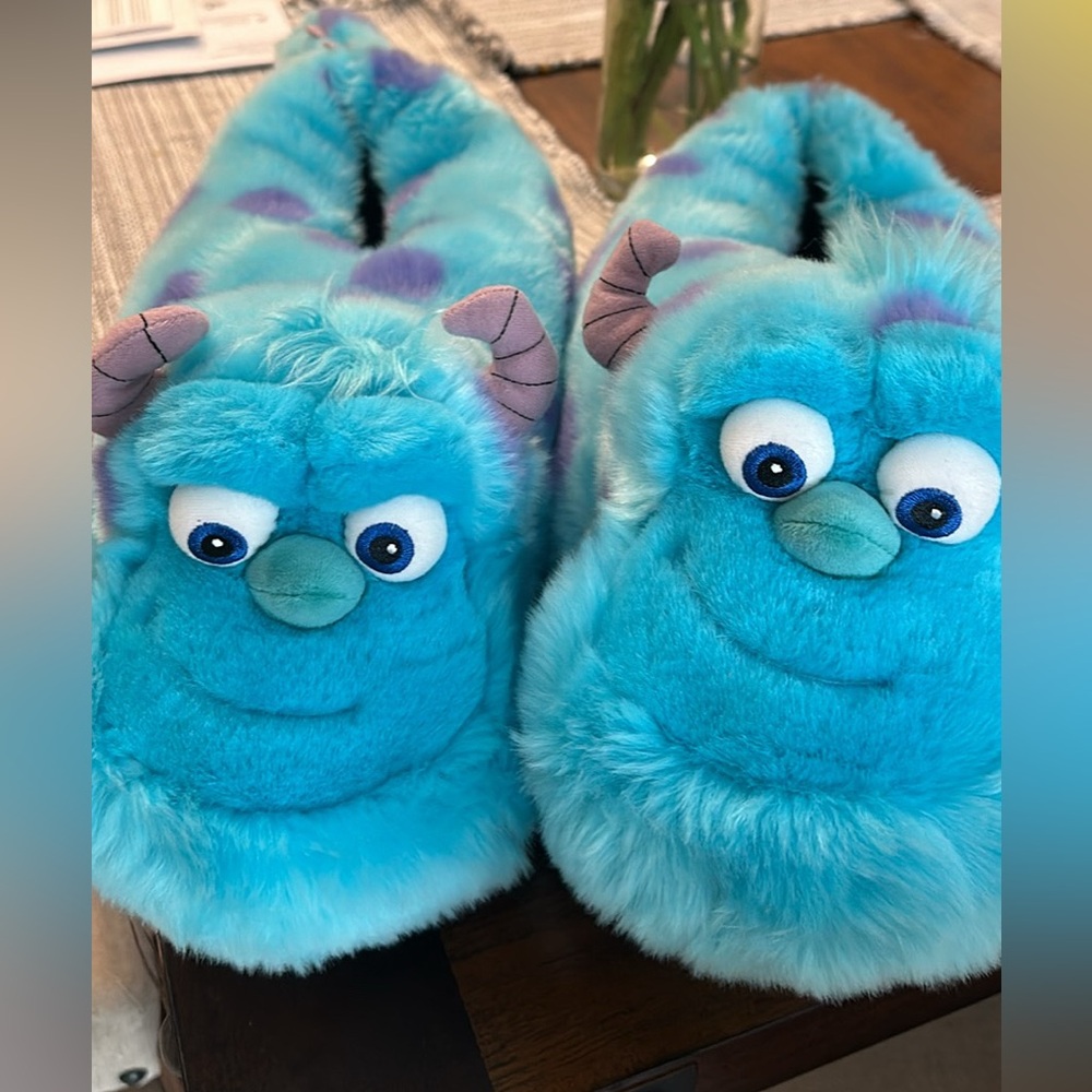 DISNEY HAPPYFEET Sulley Slippers BRAND NEW